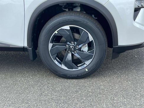 New 2026 Nissan Rogue SV w/ Cold Weather Package image 7