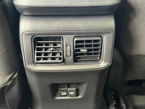 Used 2023 Toyota RAV4 XLE w/ Convenience Package FWD image 14