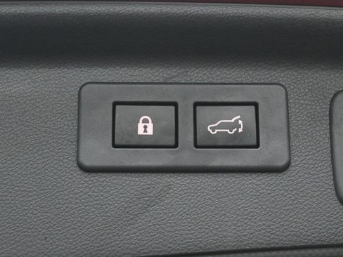 Used 2021 Subaru Forester Limited w/ Popular Package #3 AWD/4WD image 34