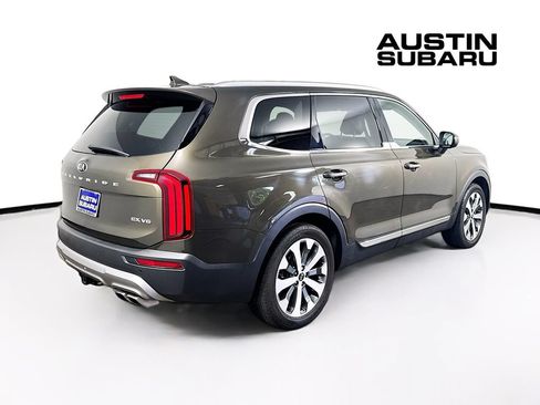 Used 2021 Kia Telluride EX w/ EX Premium Package FWD image 7