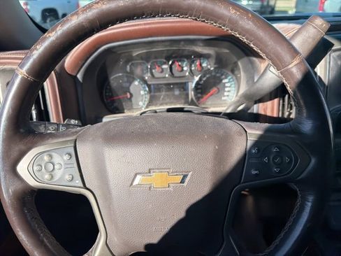 Used 2018 Chevrolet Silverado 1500 High Country image 53