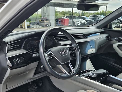 Used 2024 Audi Q8 e-tron Prestige w/ Prestige Package AWD/4WD image 15