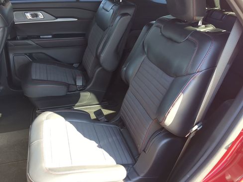 New 2026 Ford Explorer ST-Line image 50