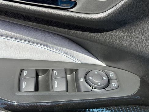 New 2026 Chevrolet Trax LT w/ Driver Confidence Package FWD image 20