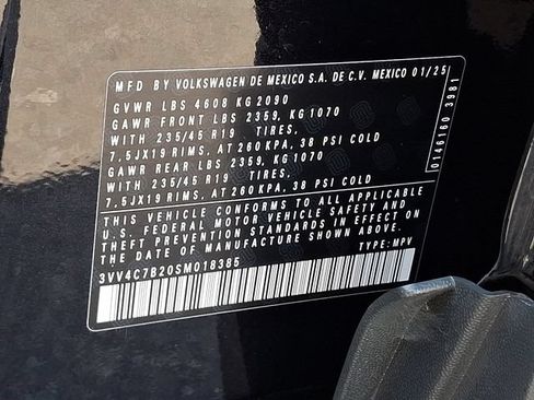 Certified 2025 Volkswagen Taos SEL AWD/4WD image 27
