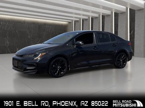 Used 2022 Toyota Corolla SE w/ Carpet Mat Package (TMS) FWD image 1