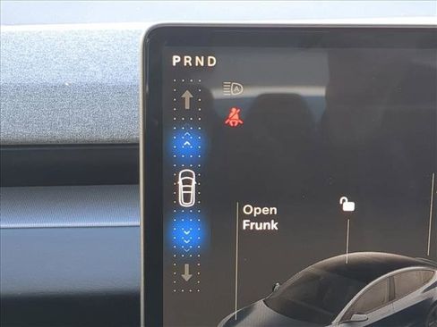 Used 2024 Tesla Model 3 image 12