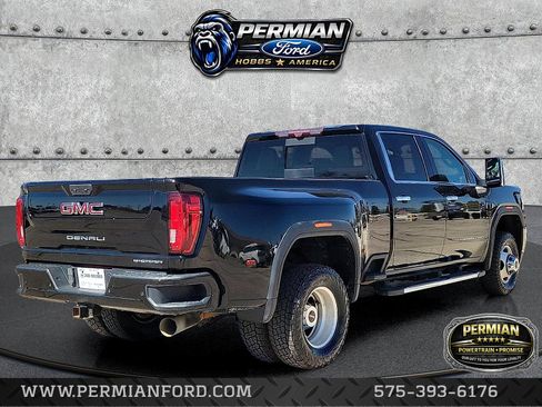Used 2021 GMC Sierra 3500 Denali w/ Denali Ultimate Package image 4
