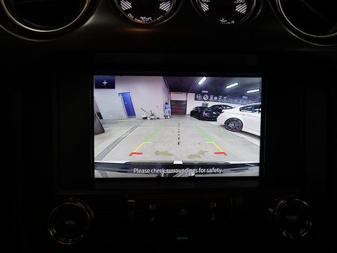 Used 2022 Ford Mustang Shelby GT500 w/ Technology Package RWD image 25