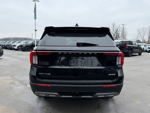 New 2026 Ford Explorer Active image 7