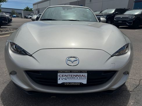 Used 2022 MAZDA MX-5 Miata RF Grand Touring w/ Weather Package RWD image 2