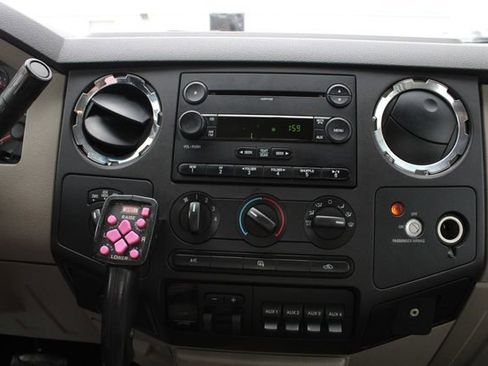 Used 2008 Ford F250 XL image 12