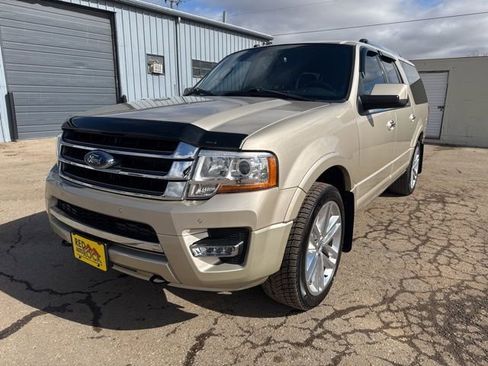 Used 2017 Ford Expedition EL Limited w/ Equipment Group 301A image 3