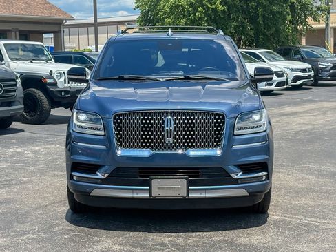 Used 2018 Lincoln Navigator L Select w/ Technology Package AWD/4WD image 4