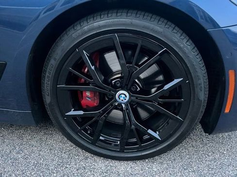 Used 2023 BMW M550i xDrive AWD/4WD image 10