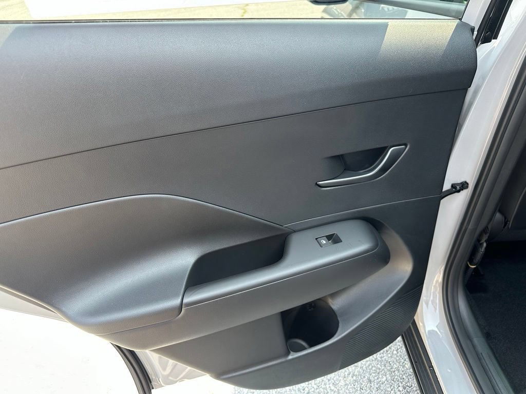 New 2027 Hyundai Kona SEL Sport AWD/4WD image 10