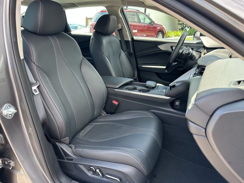 Used 2025 Acura TLX w/ Technology Package FWD image 10