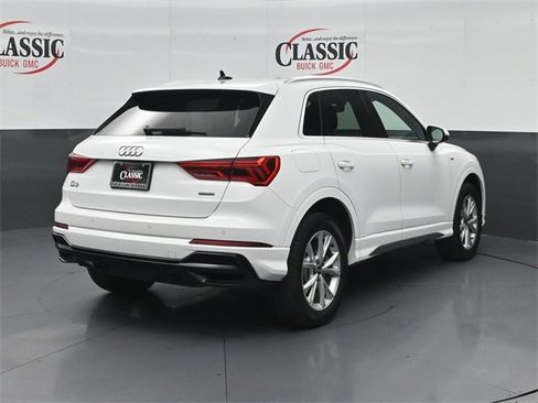 Used 2021 Audi Q3 2.0T Premium w/ Convenience Package image 7