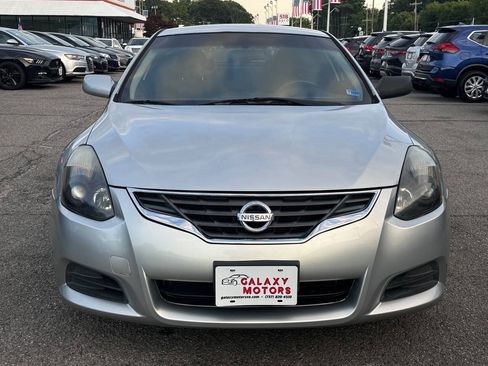 Used 2010 Nissan Altima 2.5 S FWD image 2