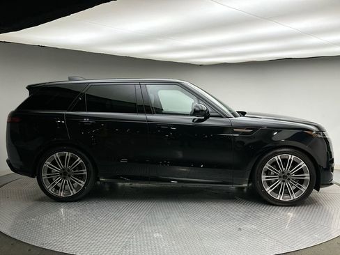 New 2026 Land Rover Range Rover Sport Dynamic SE image 12