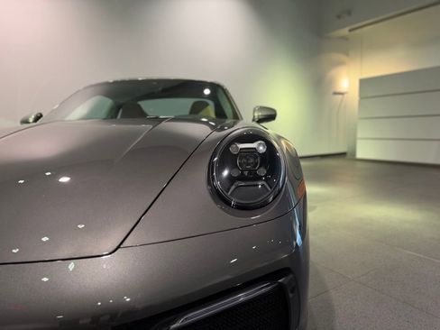 Certified 2024 Porsche 911 Carrera image 35