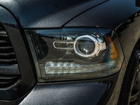 Used 2018 RAM 1500 Sport w/ Sport Premium Group AWD/4WD image 7