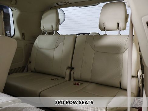 Used 2016 Lexus LX 570 4WD image 12