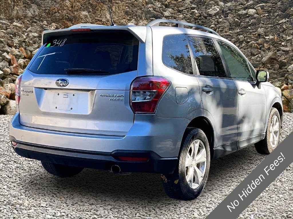 Used 2014 Subaru Forester 2.5i Limited AWD/4WD image 2
