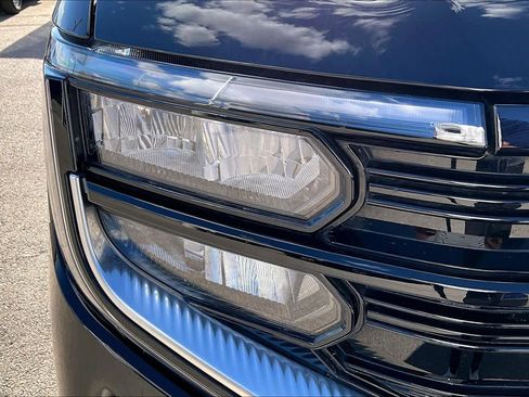 Certified 2025 Ford Expedition Platinum w/ Platinum Ultimate Package image 14