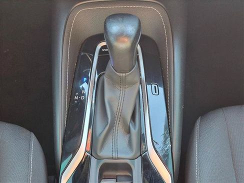 Used 2021 Toyota Corolla SE FWD image 12