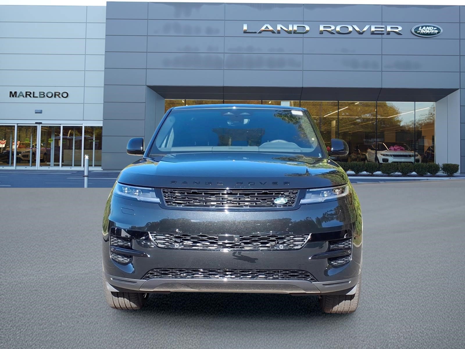 New 2027 Land Rover Range Rover Sport SE AWD/4WD image 8