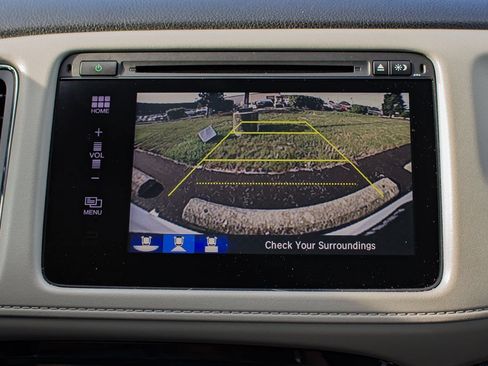 Used 2017 Honda HR-V EX image 27