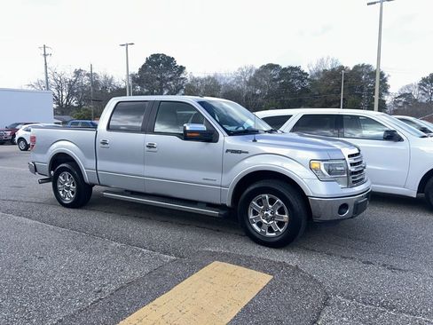 Used 2013 Ford F150 Lariat w/ Luxury Equipment Group image 2