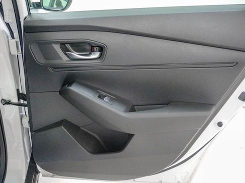 Used 2025 Honda Accord SE image 31