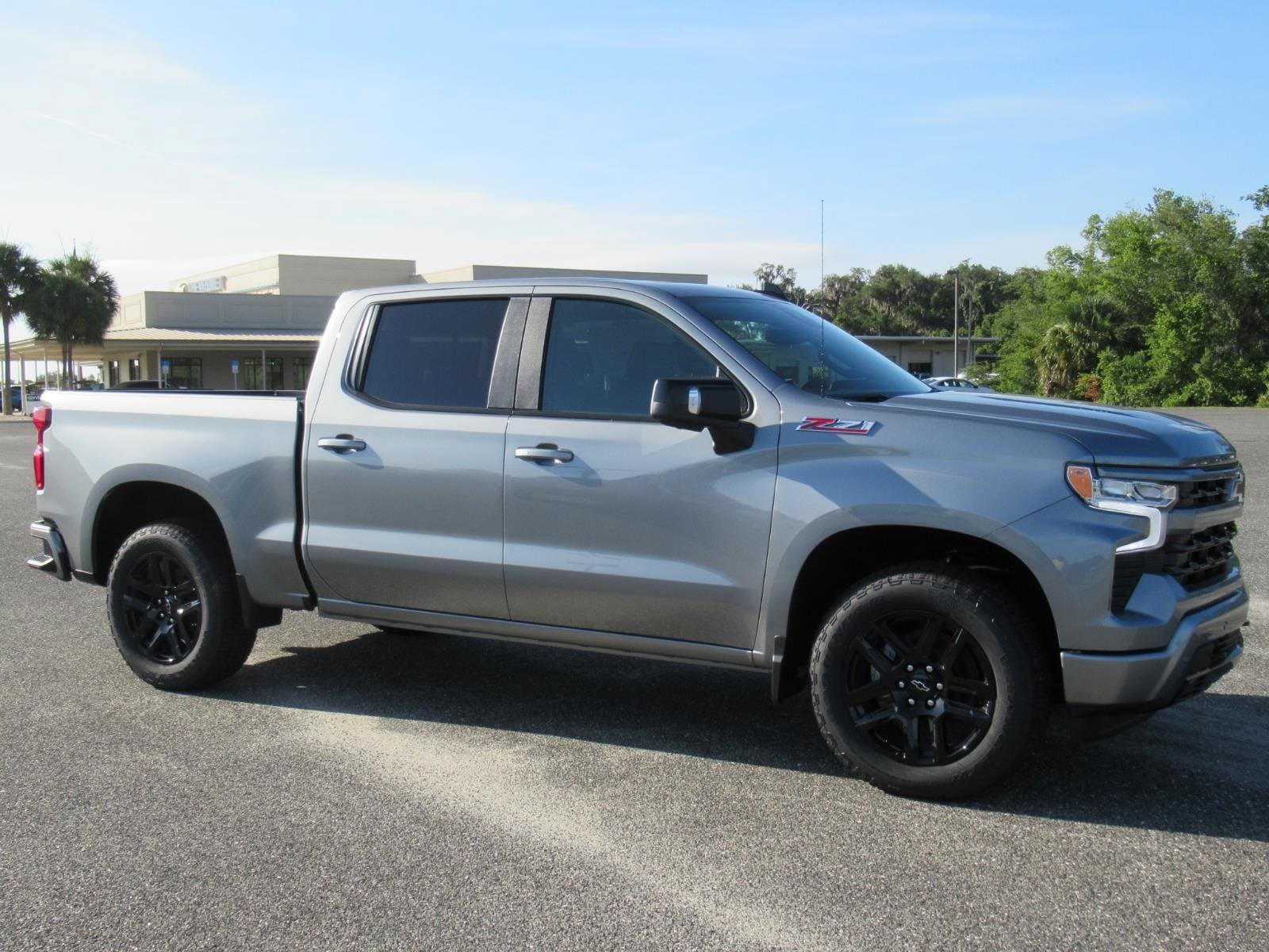 New 2026 Chevrolet Silverado 1500 RST w/ RST All Star Premium Package AWD/4WD image 2