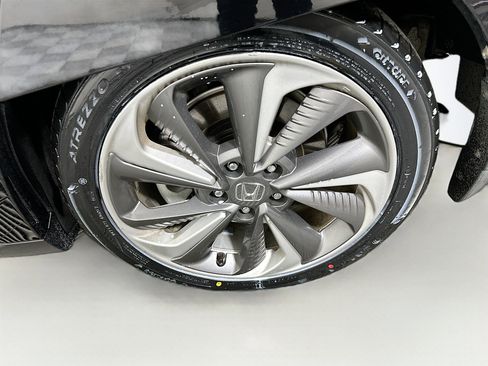 Used 2018 Honda Clarity Touring image 11