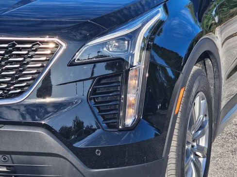 Certified 2023 Cadillac XT4 Premium Luxury FWD image 9