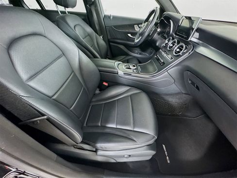 Used 2018 Mercedes-Benz GLC 300 4MATIC image 31