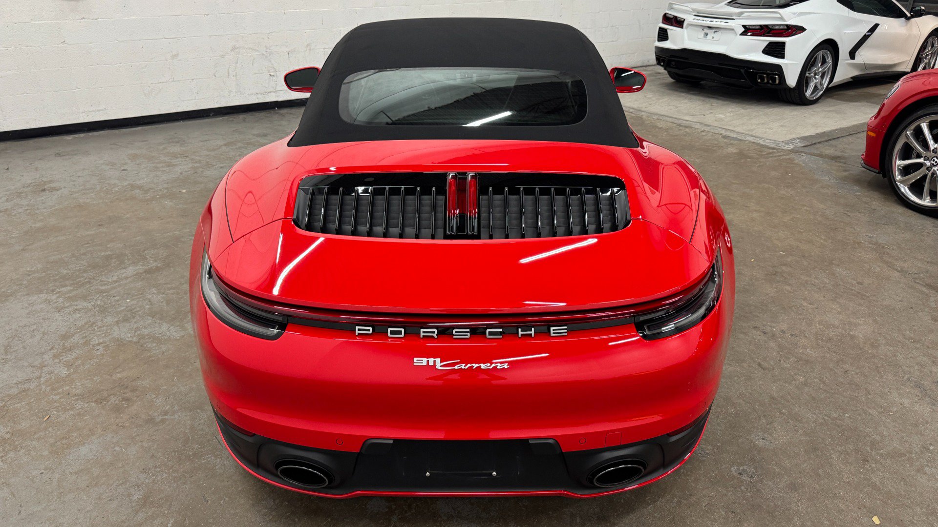 Used 2022 Porsche 911 Carrera RWD image 19