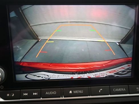 Used 2025 Nissan Altima 2.5 SV image 6