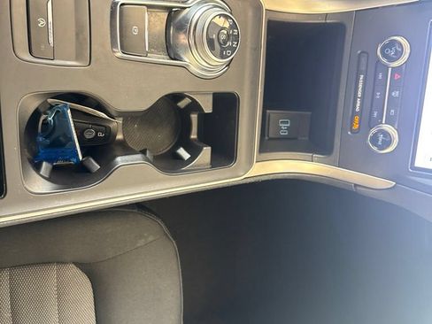 Used 2023 Ford Edge SE AWD/4WD image 23