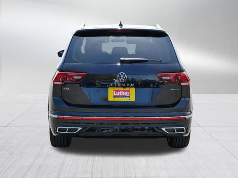 Used 2024 Volkswagen Tiguan SEL R-Line w/ MDO Package, Two-Row AWD/4WD image 6
