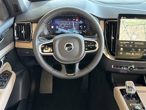 New 2026 Volvo XC90 B6 Plus w/ Protection Package Premier image 13