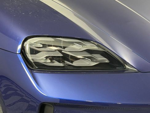 New 2026 Porsche Taycan image 15