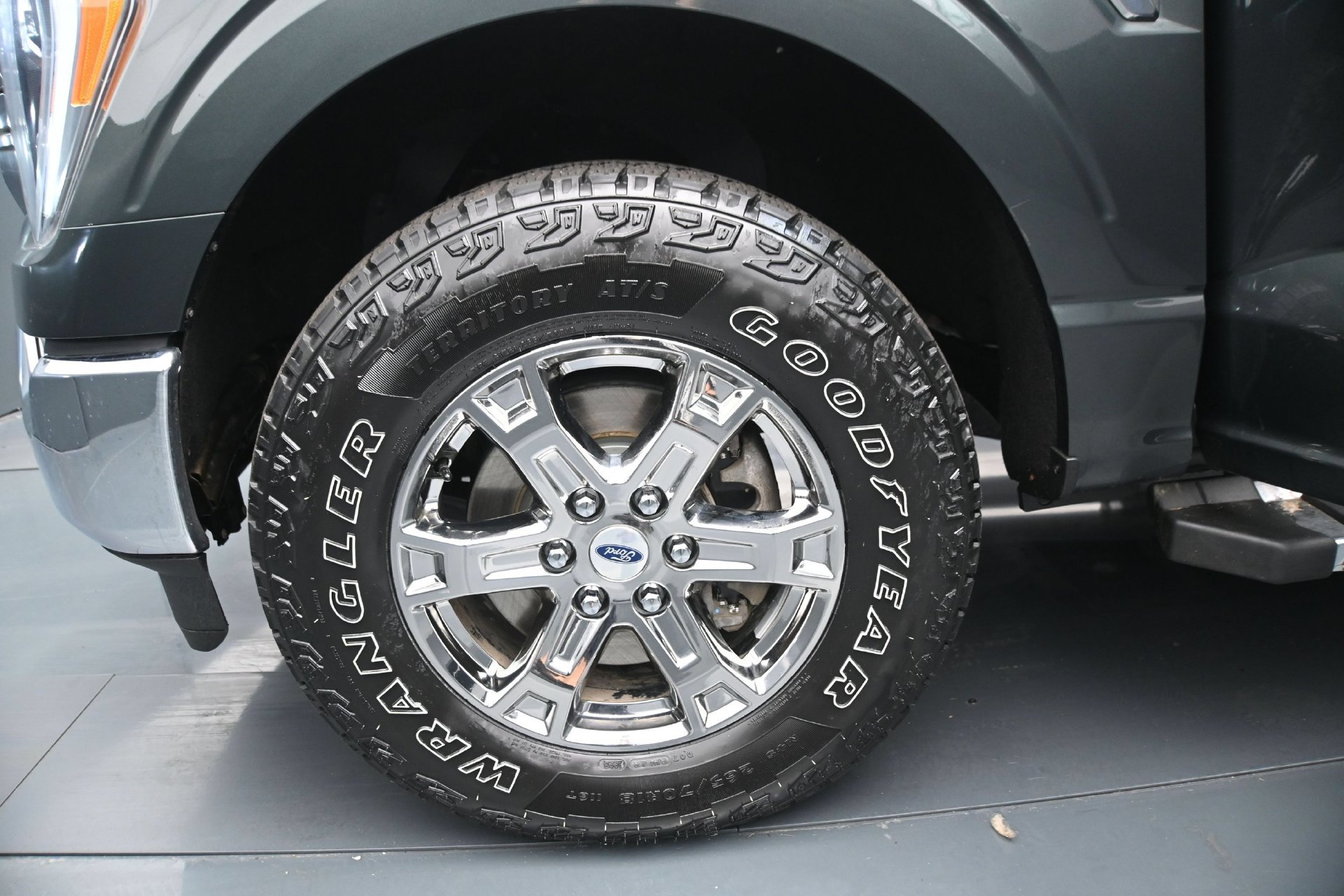 Used 2021 Ford F150 XLT w/ Equipment Group 302A High AWD/4WD image 26
