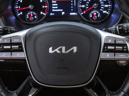 Used 2022 Kia Telluride SX w/ Nightfall Edition Package AWD/4WD image 23