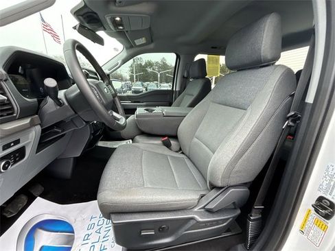 Used 2025 Ford F150 XLT w/ Equipment Group 301A Standard image 13