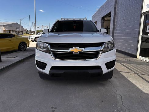 Used 2018 Chevrolet Colorado LT w/ Safety Package RWD image 3