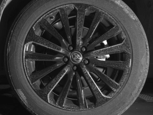 Used 2025 Toyota Highlander XSE image 14