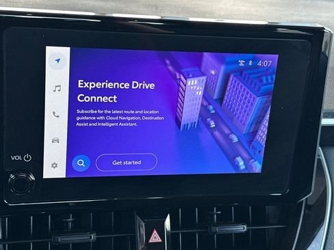 Used 2025 Toyota Corolla LE image 20